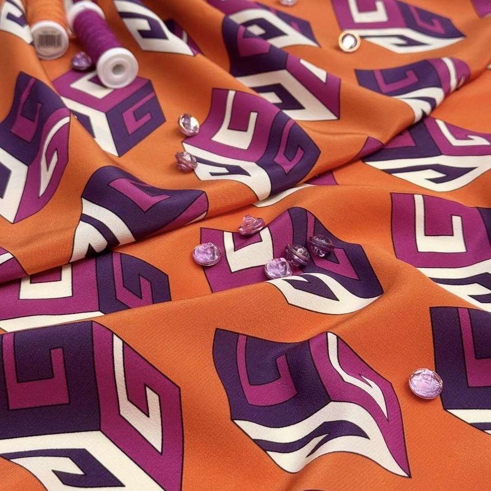 Плательная Gucci