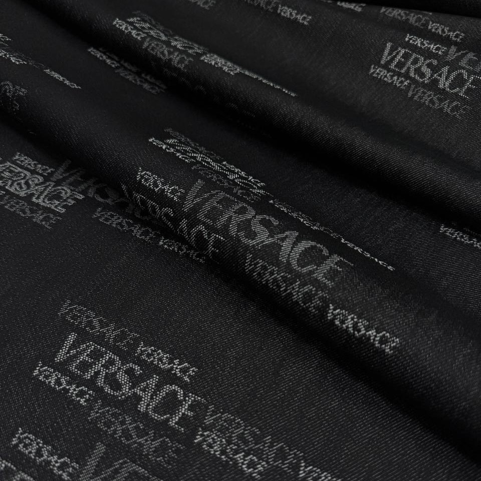 Джинса Версаче