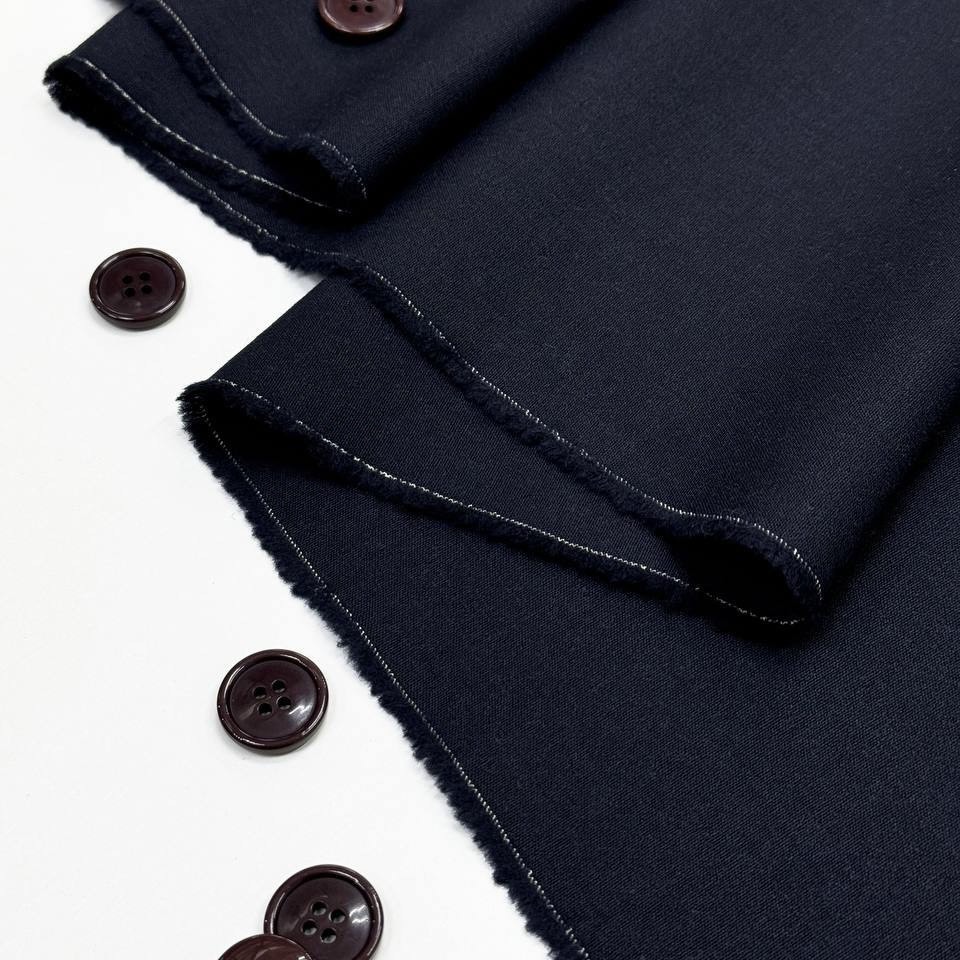 Костюмная Agnona , шерсть 97% эластан 3% , шир 150 см