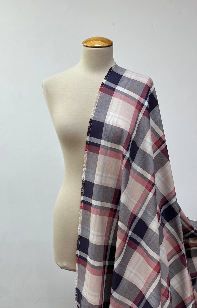 Рубашечная Burberry, хлопок вискоза, ширина 150 см