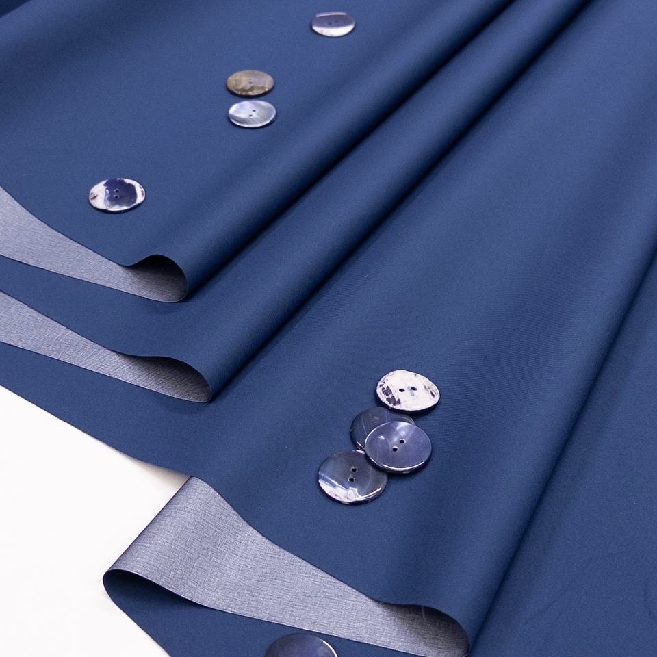 плащевая Феррагамо водонепроницаемая п.а шир 145