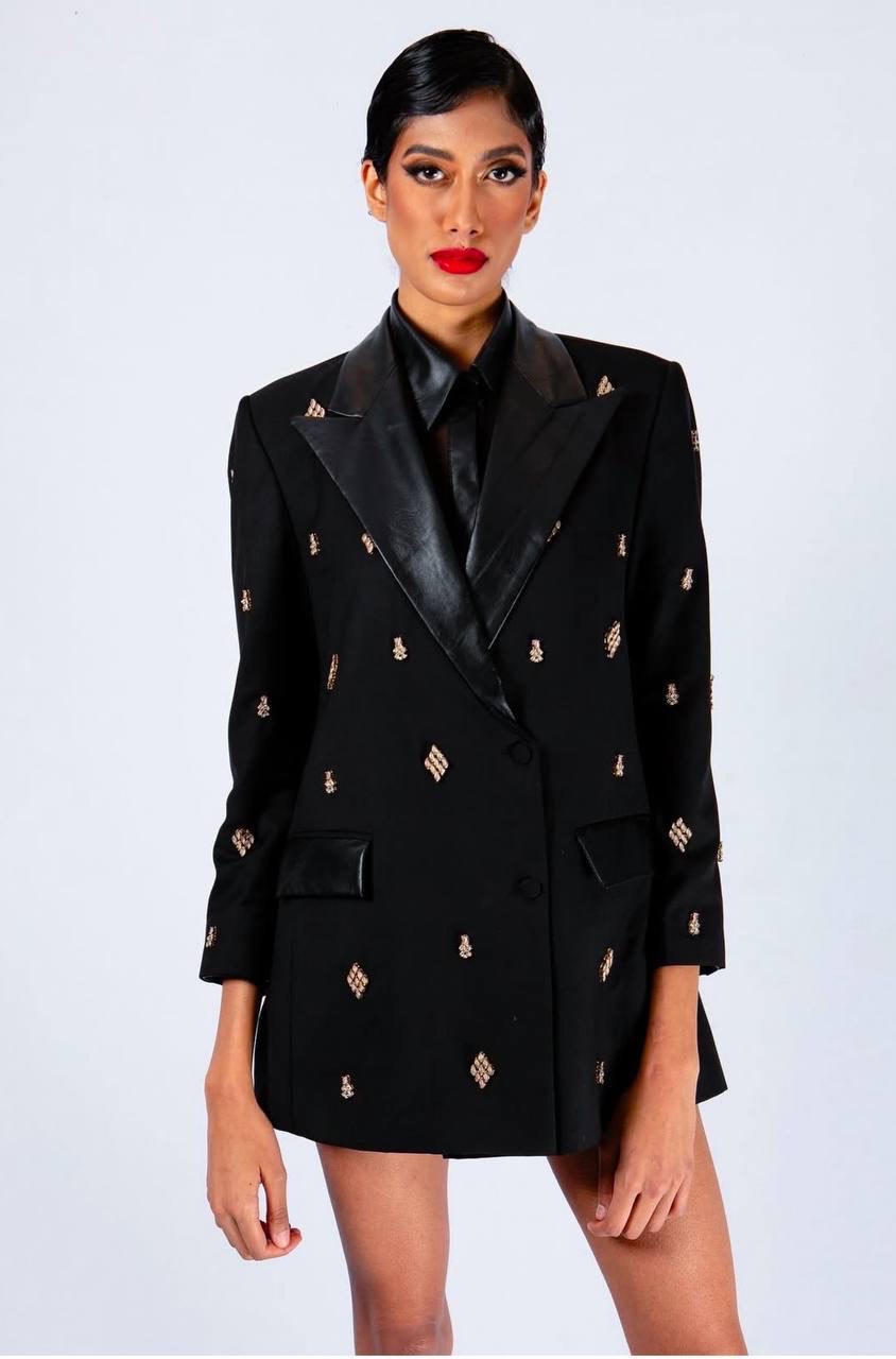 Костюмная Gucci