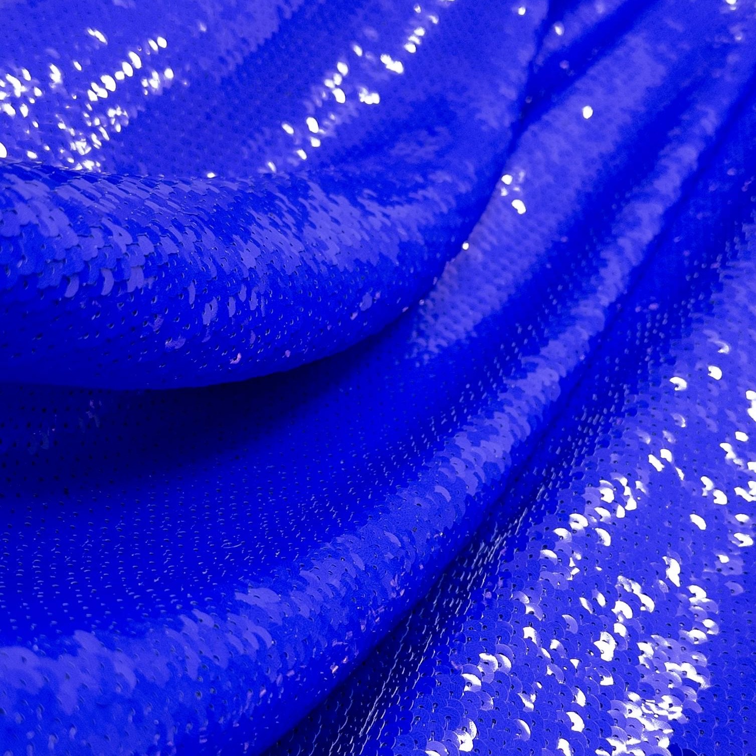 Пайетки на сетке