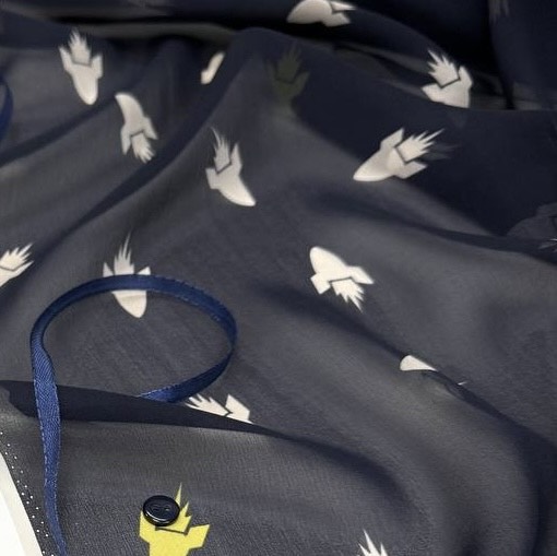 Шелк шифон/синий,белый,желтый шир 140 см