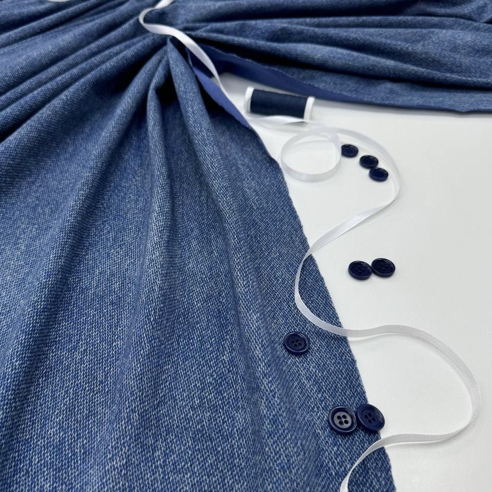 Трикотаж двухслойный, вискоза 100%, шир 145 см