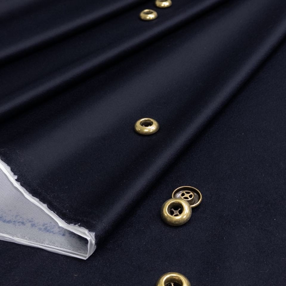 Пальтовая Loro Piana Storm System