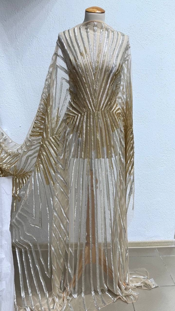 Сетка с вышивкой