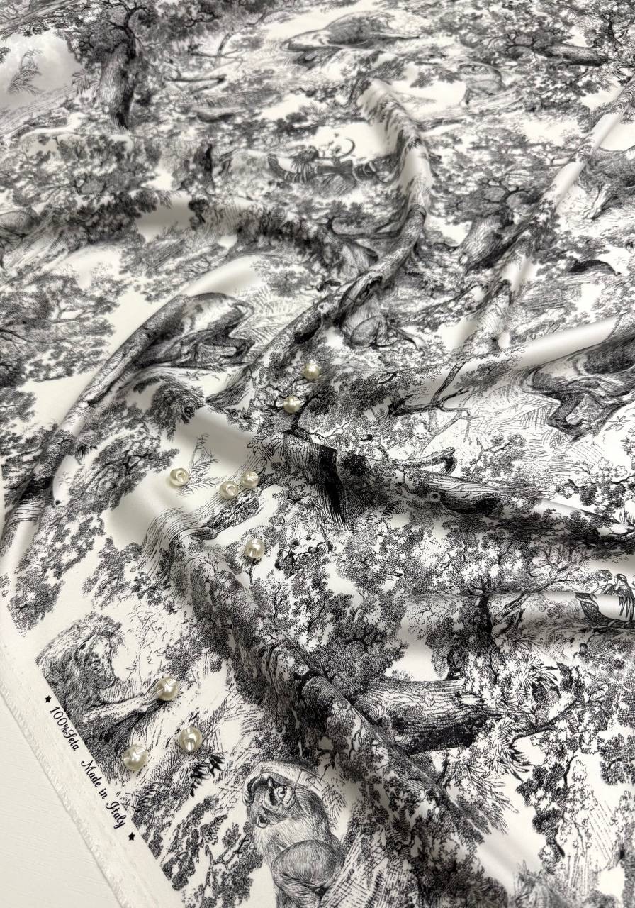 Плательная Dior