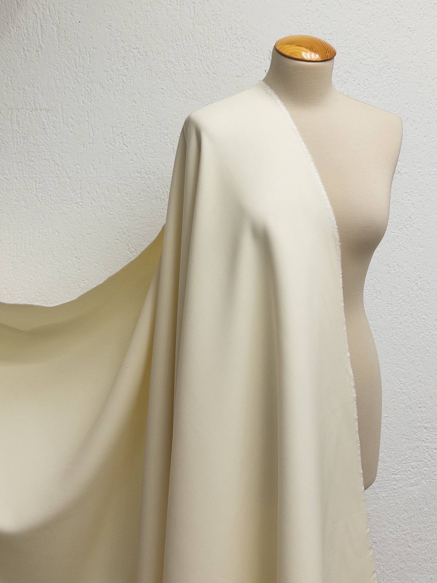 Костюмная Valentino