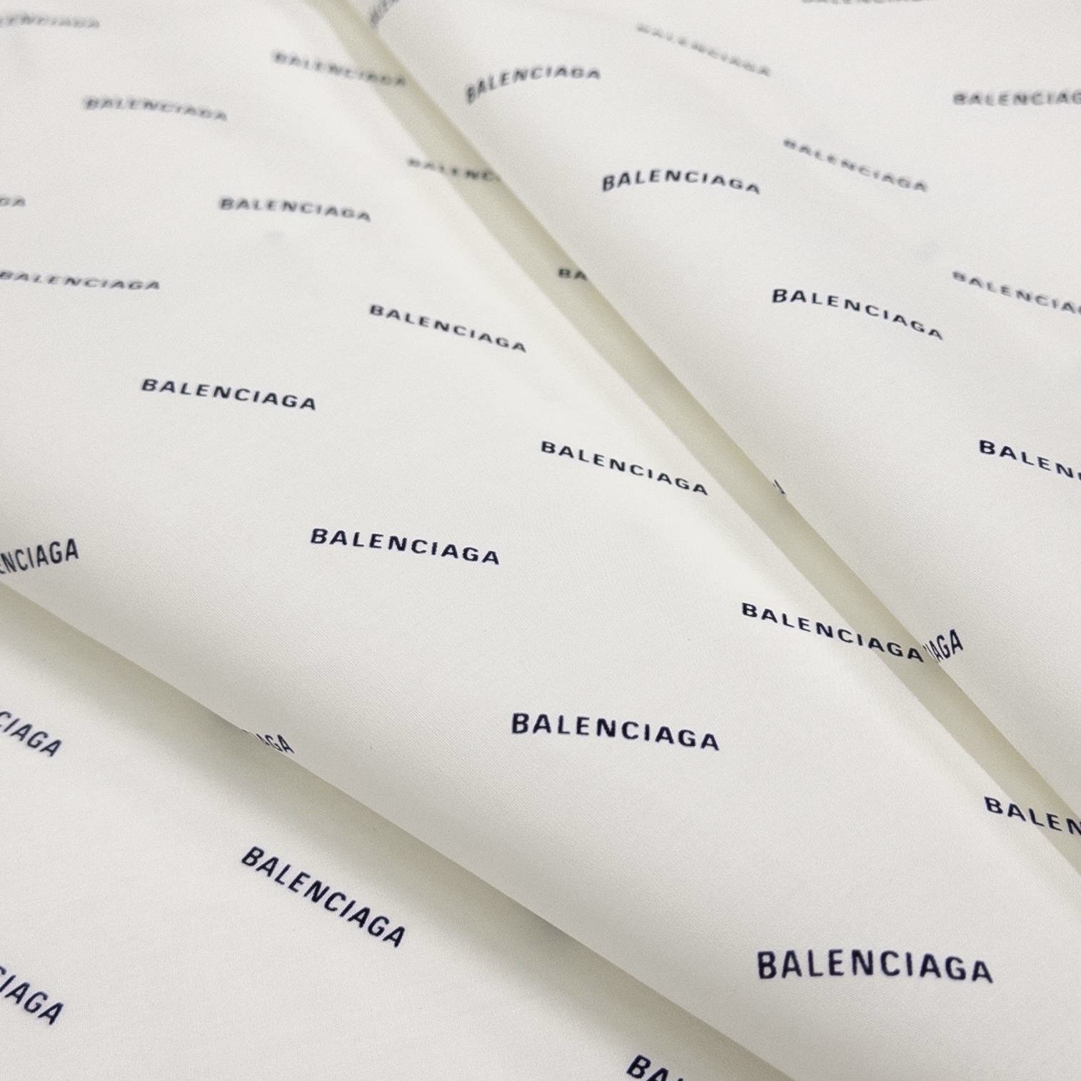 Рубашечная Balenciaga