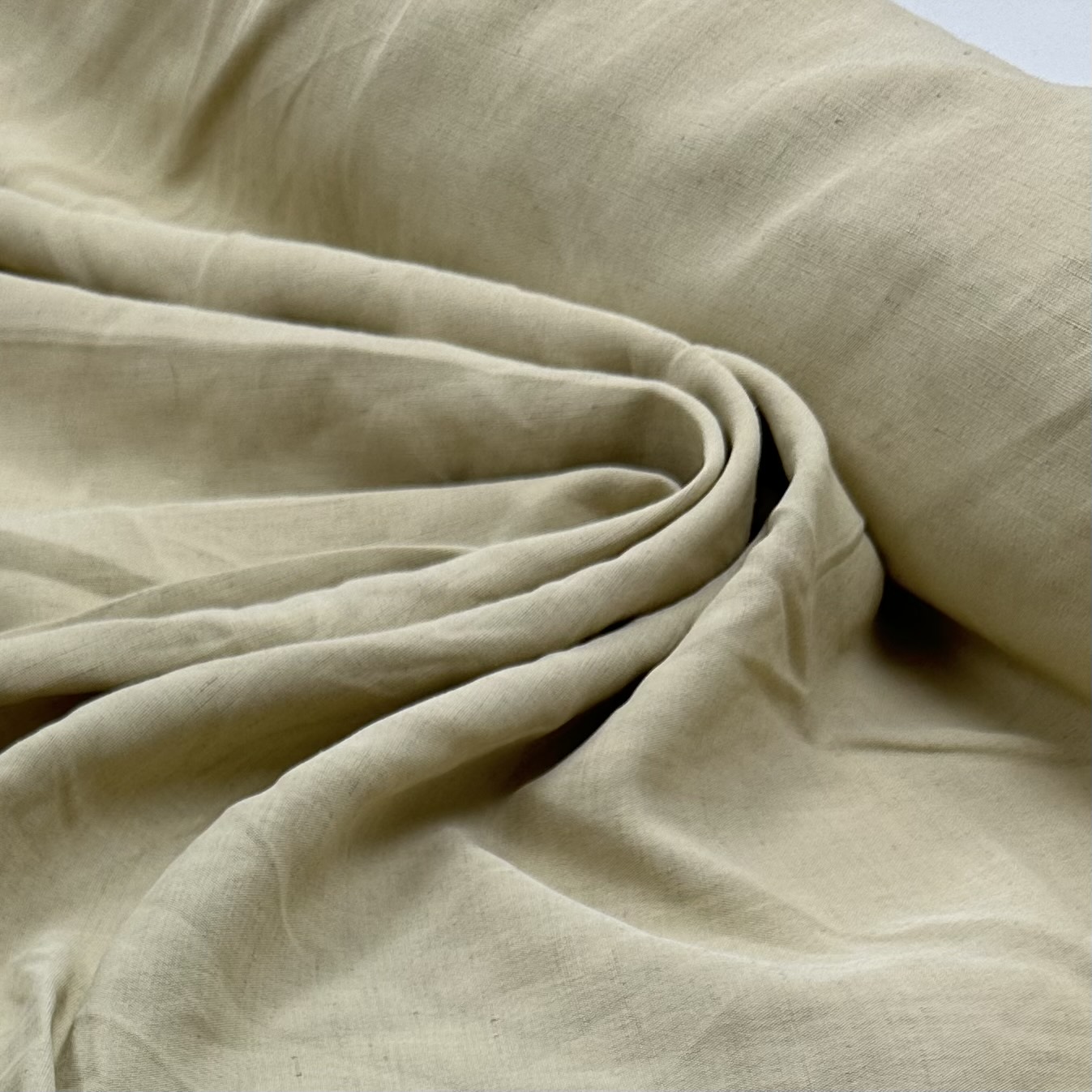 Костюмная Armani