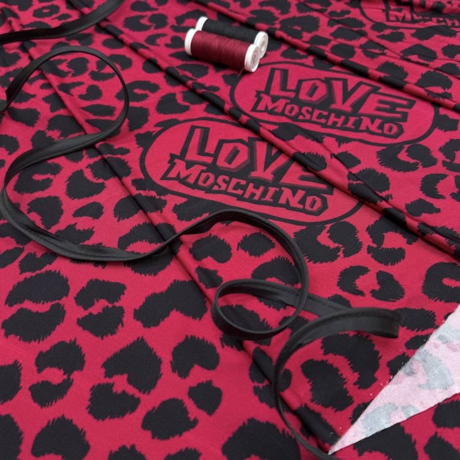 Трикотаж Москино , вискоза 100% , шир 130 см