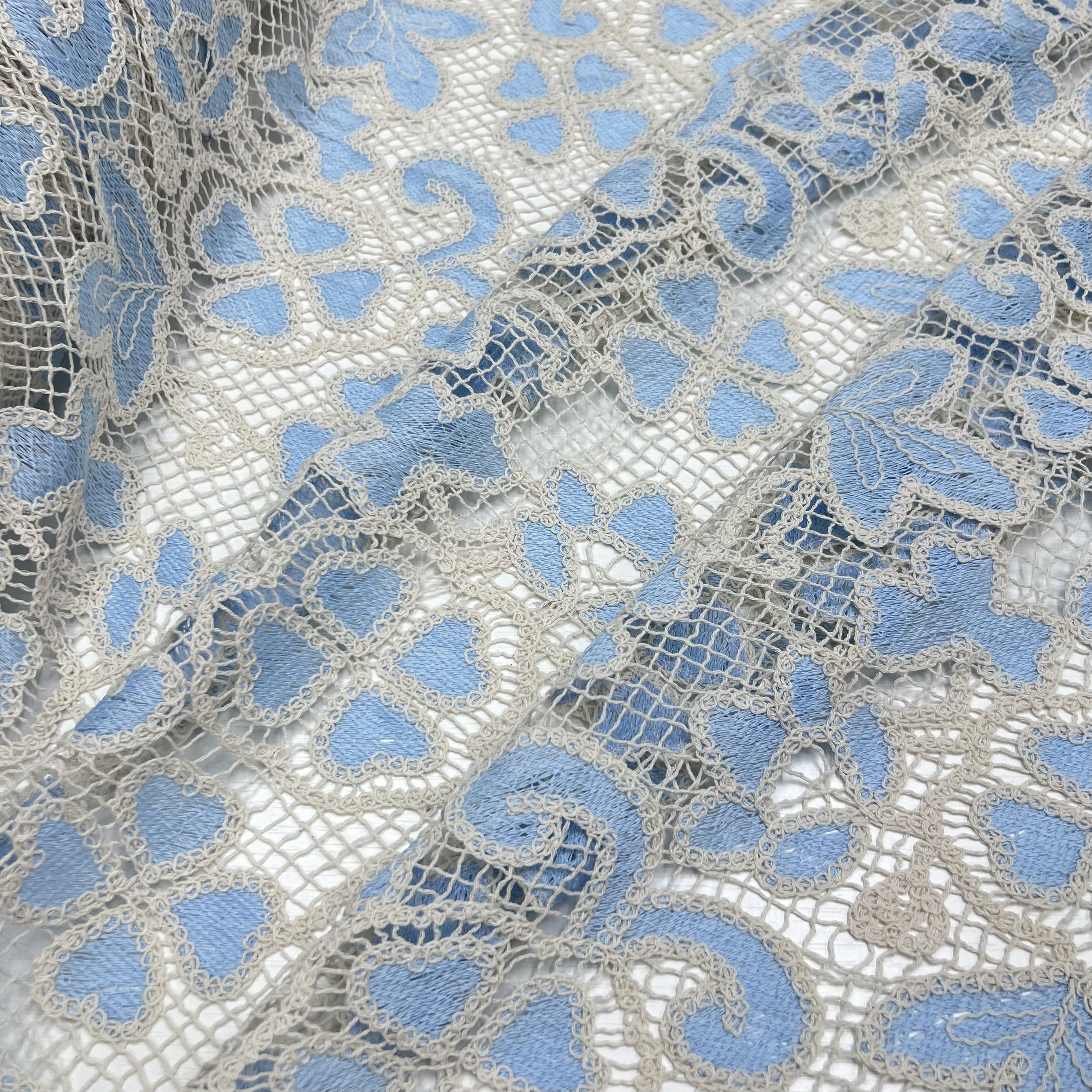 Кружевное полотно