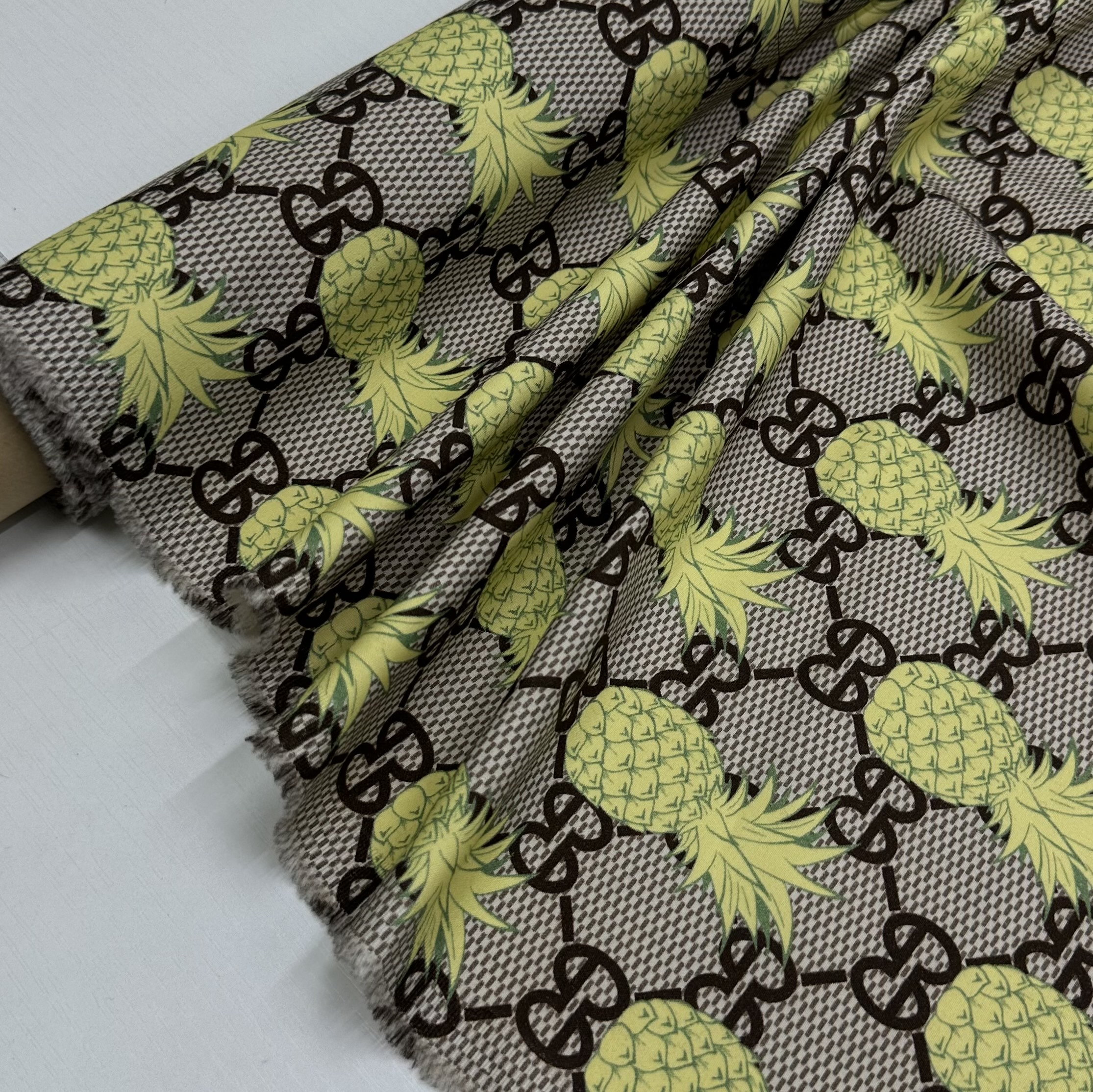 Костюмно-плательная Gucci