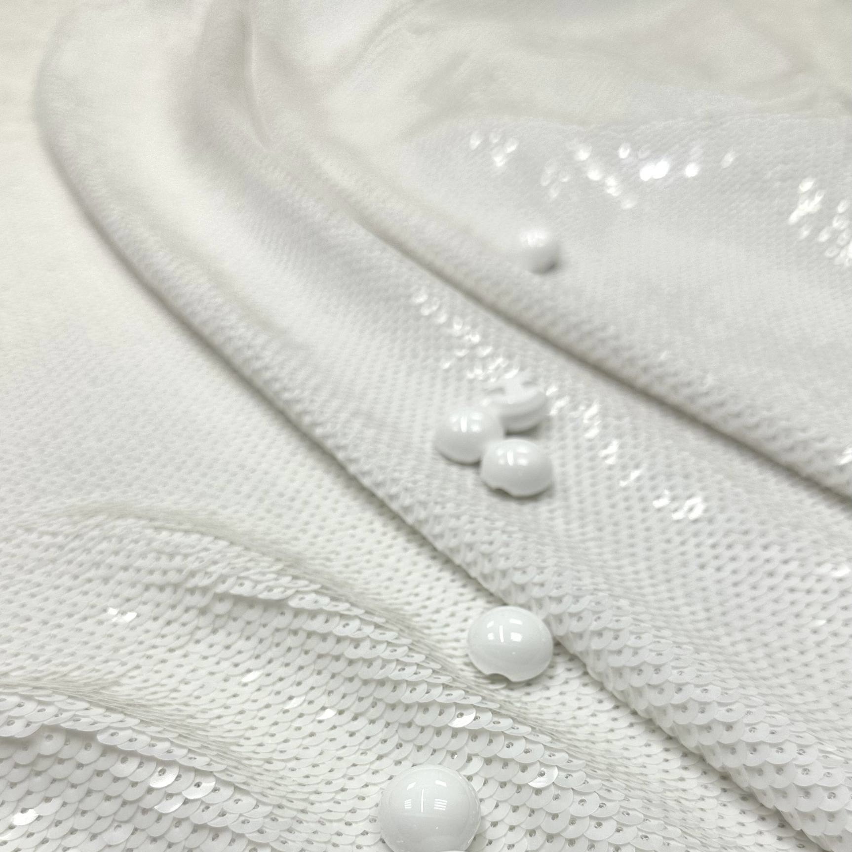 Пайетки на сетке