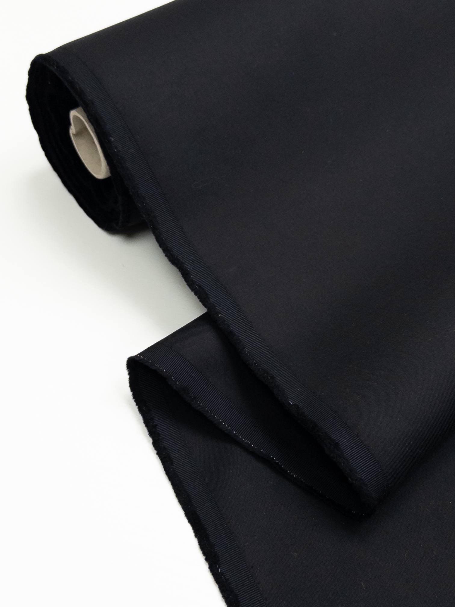 Тренчевая Burberry