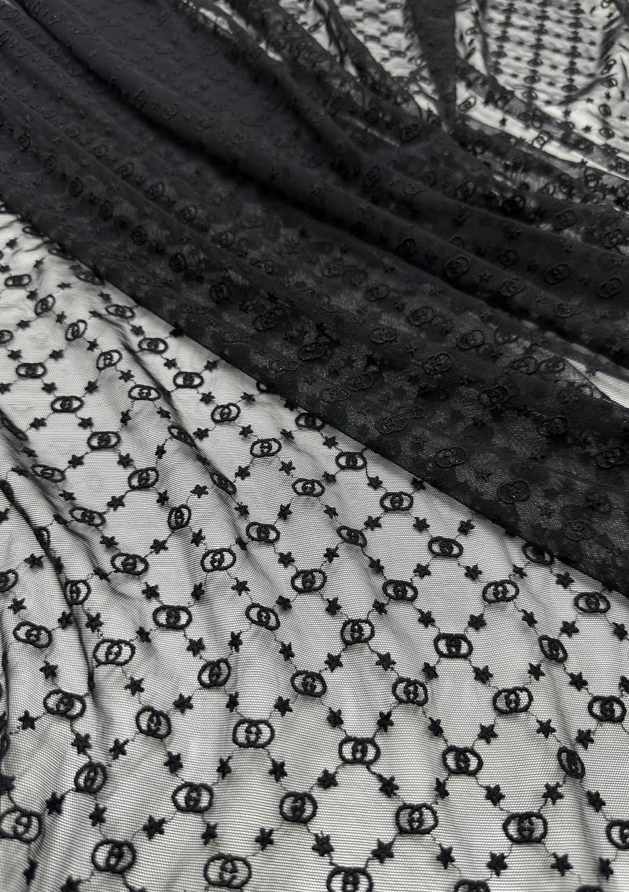 Сетка с вышивкой Gucci