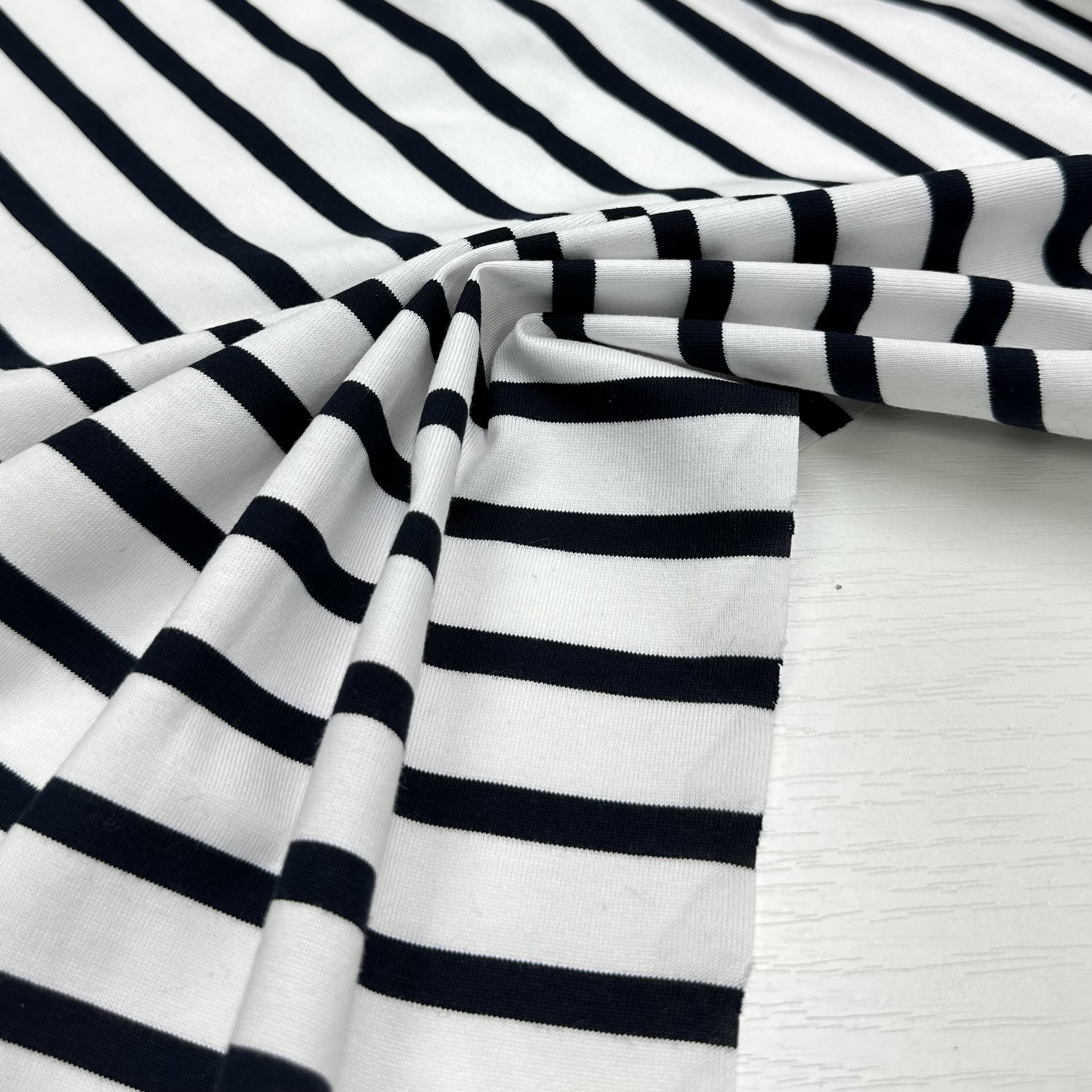 Трикотажное полотно